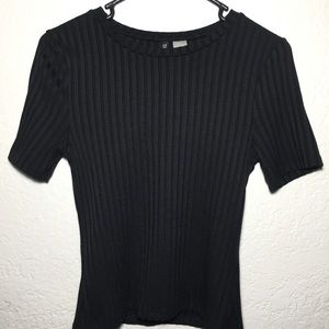 Ribbed Solid Black Top